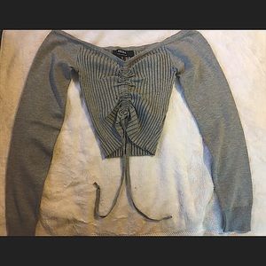Long sleeve crop top